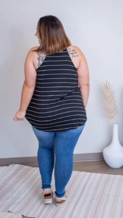 Give It To Me StraightTop *Final Sale* -Discount Divas Shop XwKJYgxGKARO3YXh83BPpdastH9cAC99idhq7vG9