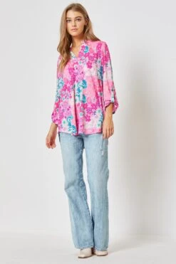Lizzy Wrinkle FreeV-Neck 3/4 Sleeve Printed Top | S - 3X