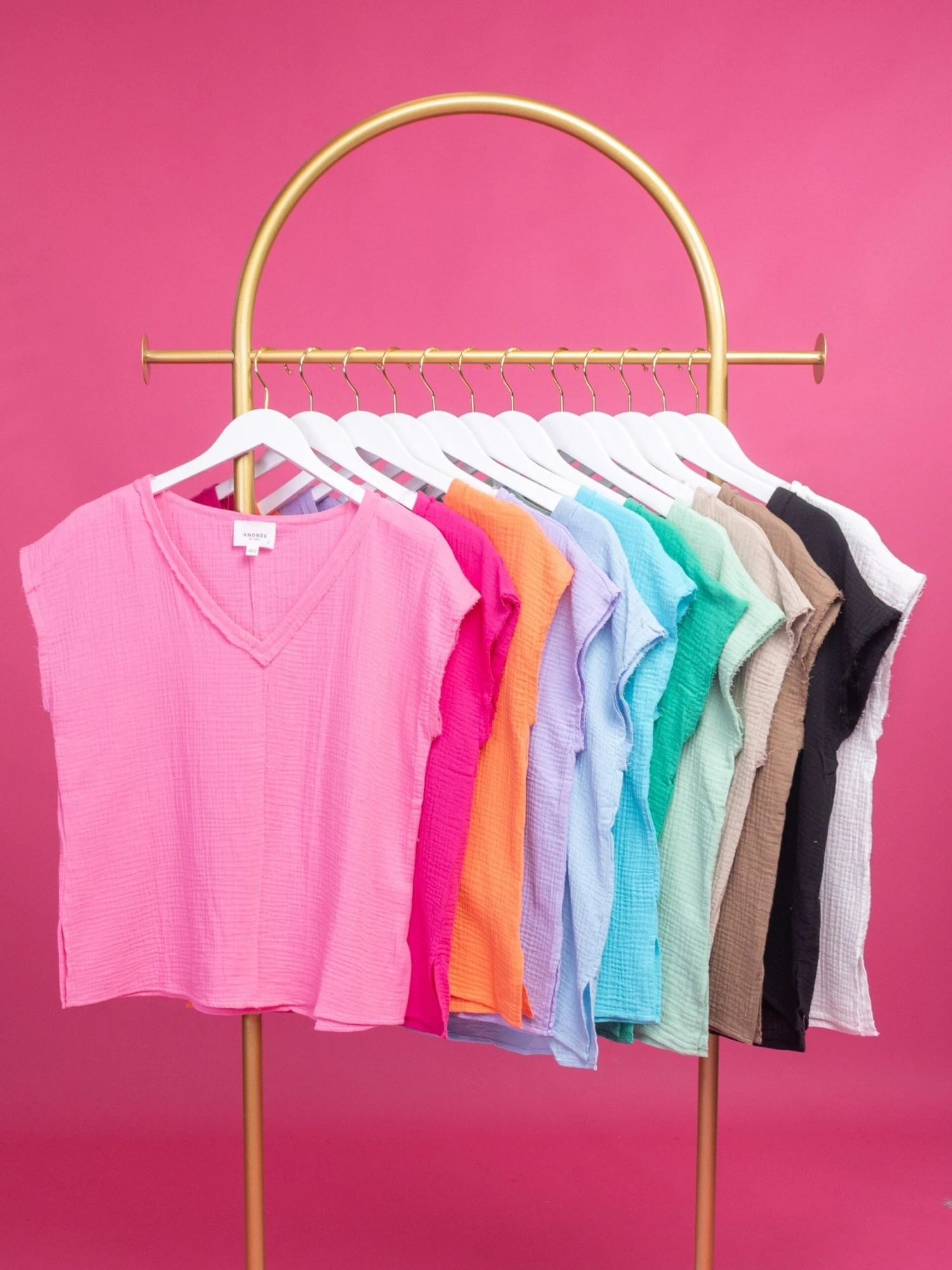 V-Neck Short Sleeve Gauze Top | S - 3XL 10 V-Neck Short Sleeve Gauze Top | S - 3XL - Image 10