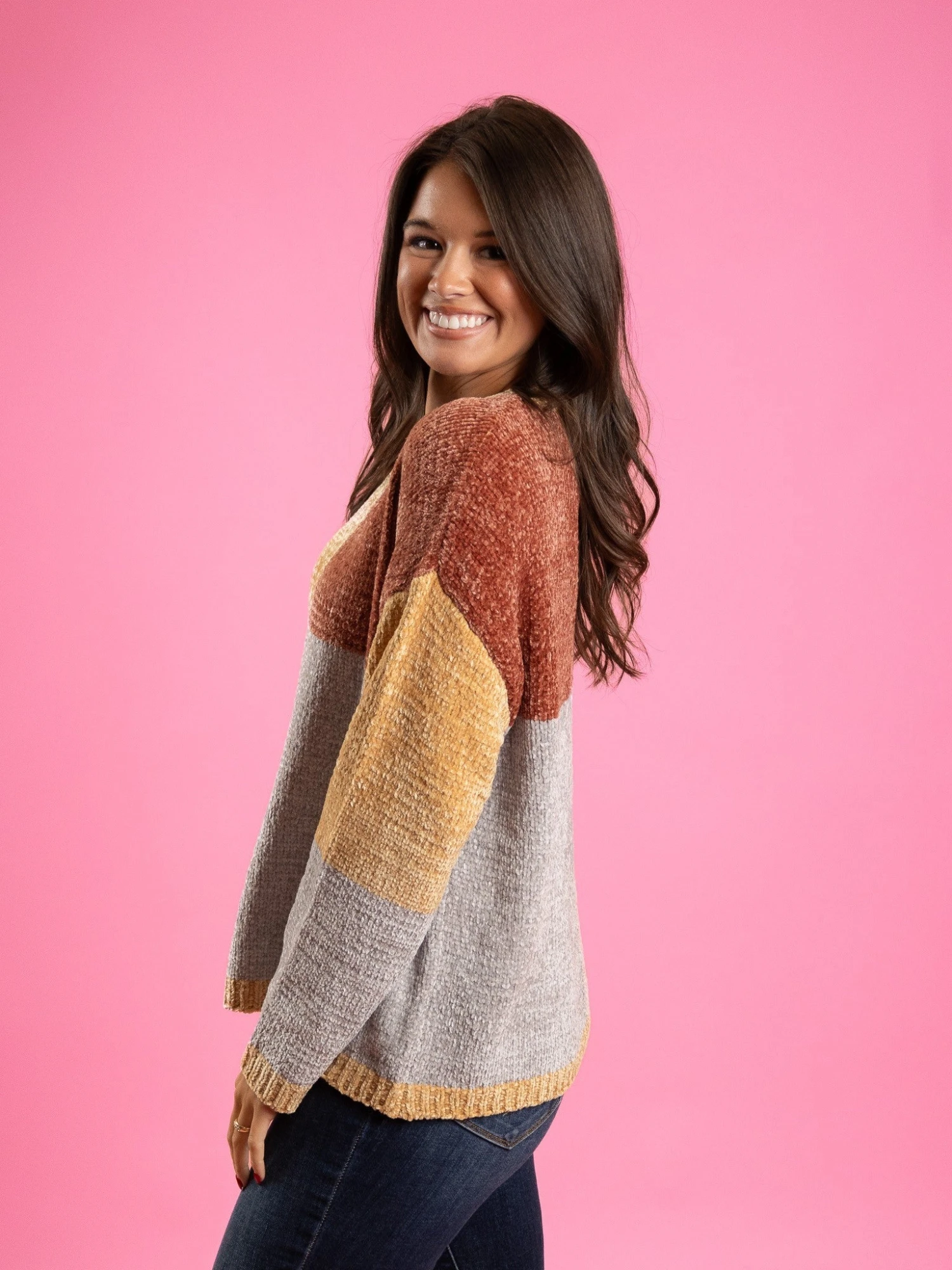 Long Sleeve Round Neck Colorblock Sweater | S-3X 2 Long Sleeve Round Neck Colorblock Sweater | S-3X - Image 2