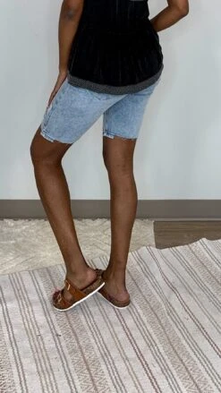 Every Chance I Get Bermuda Shorts *Final Sale* -Discount Divas Shop ZT8lgaHhPx77033IhKr4F4tiQgPItWbksNqWjISx