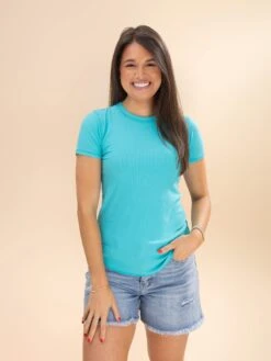 Zenana Ribbed Curved Hem Round Neck Tee | S-L *Final Sale* -Discount Divas Shop a6b51bb2c52f5bd0352875a8f8d86666