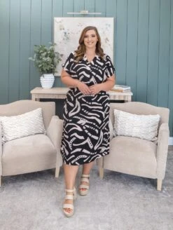 Airflow Printed V-Neck Midi Dress By DD Design | S - 3XL -Discount Divas Shop ad9ed2ab8741d9d6889d7a22e1f0ace1