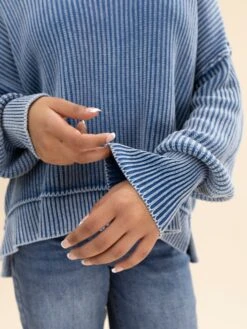 Zenana Washed Side Slit Oversized Cropped Sweater | S/M-L/XL -Discount Divas Shop af3599075939bc40ea9a0b168597c903