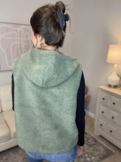 Zipper Front Sherpa Vest | S-3X 7 Zipper Front Sherpa Vest | S-3X -Discount Divas Shop atEkHArRMi5waFiyYH9aubGPkx8xOjuZBIqNwzJ1