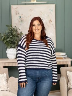 Scallop Trim Pullover Sweater | S-L