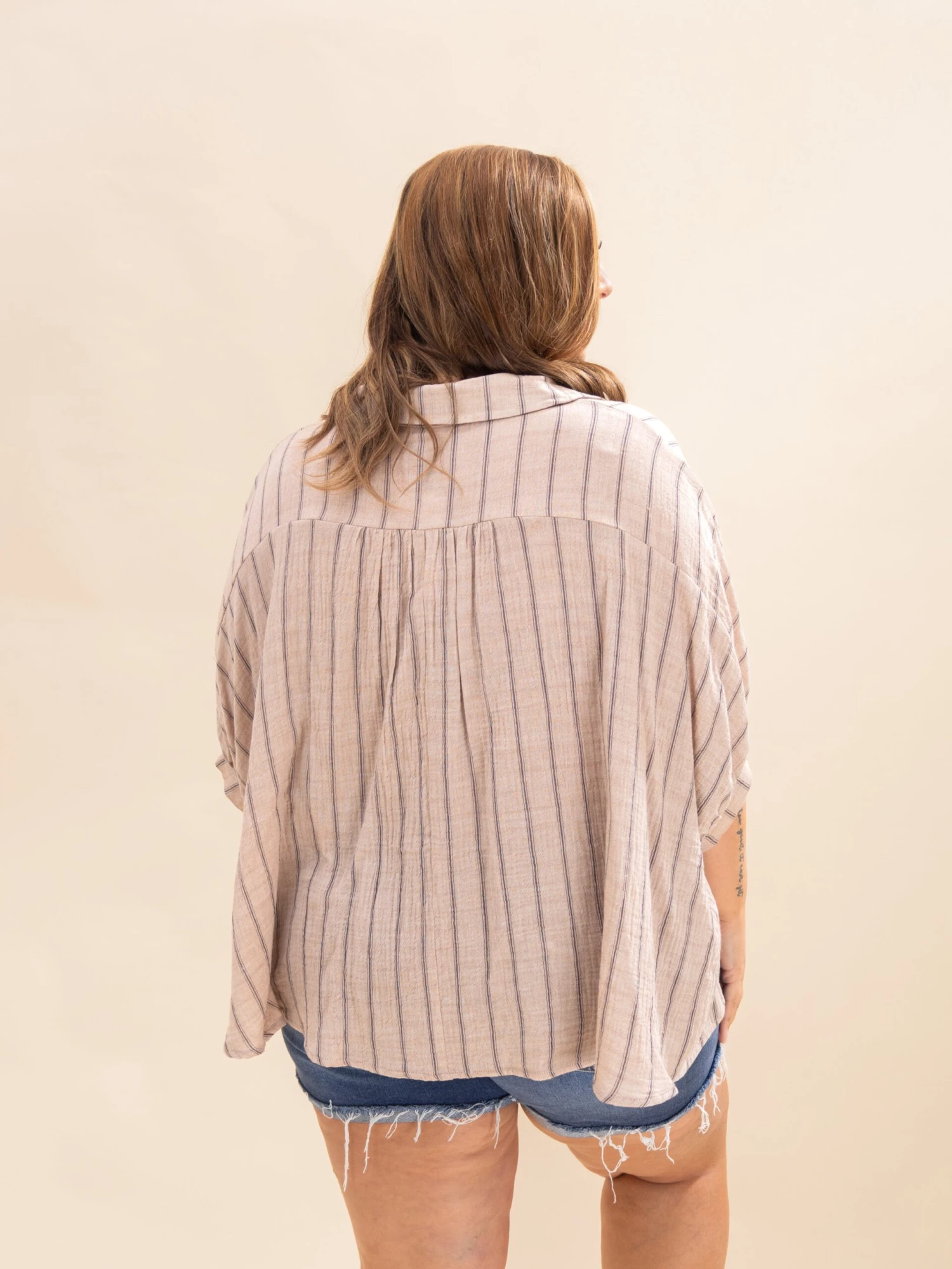 Oversized Striped Woven Blouse | S-XL 4 Oversized Striped Woven Blouse | S-XL - Image 4