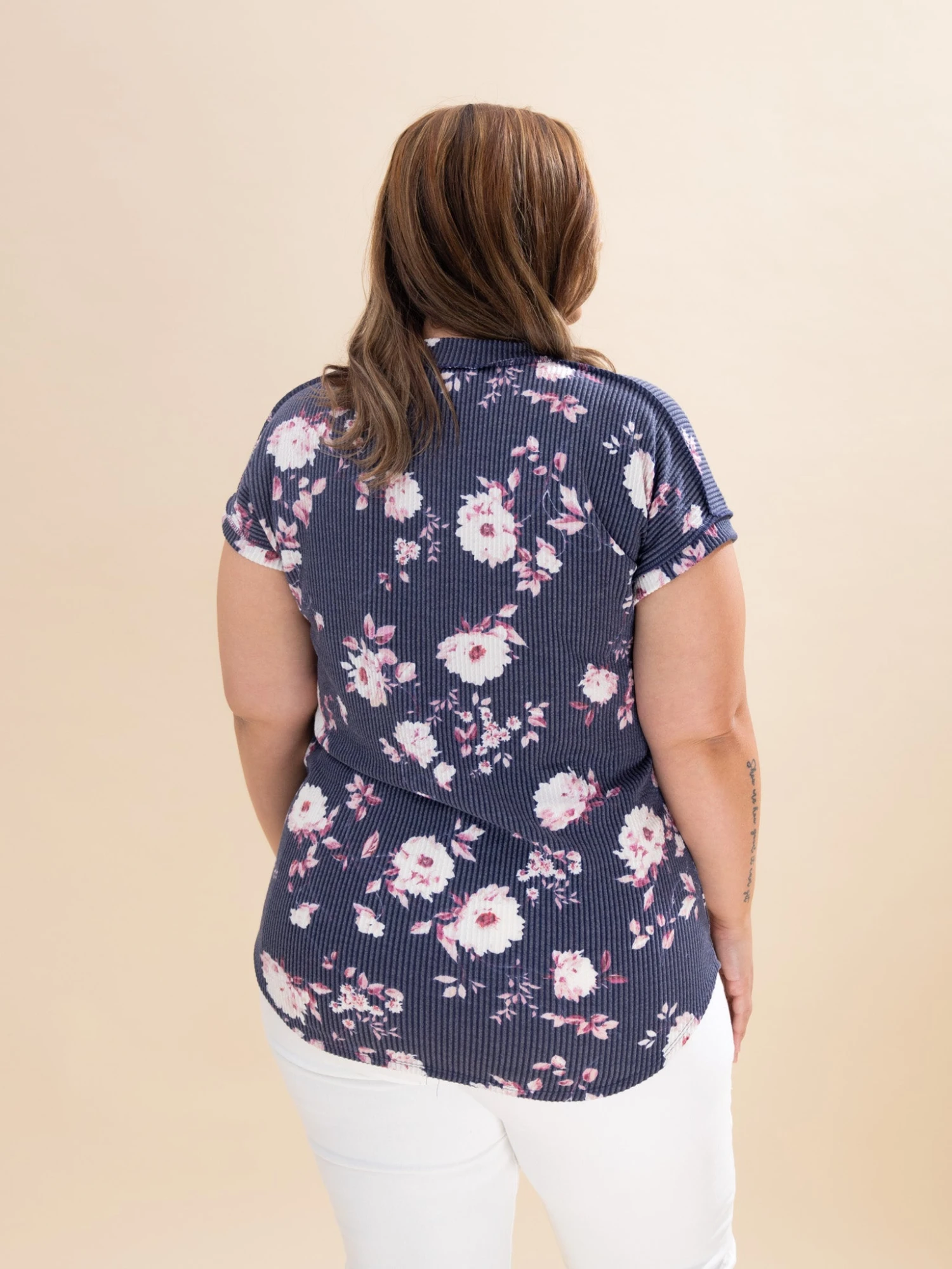 Raised Rib Dolman Short Sleeve Floral Print Top | S-3XL 4 Raised Rib Dolman Short Sleeve Floral Print Top | S-3XL - Image 4