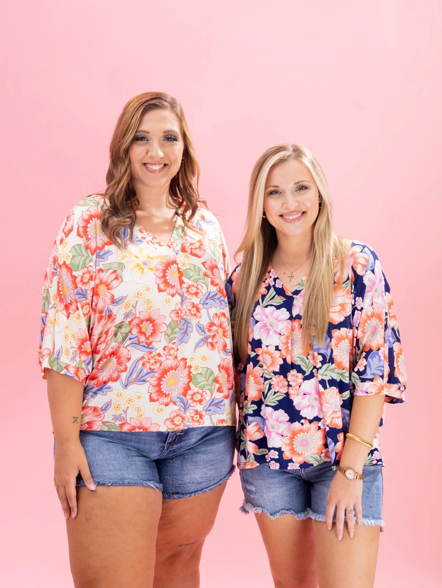 Floral Print V Neck Short Sleeve Top By DD Design | S-3XL Hero 3 Floral Print V Neck Short Sleeve Top By DD Design | S-3XL Hero - Image 3