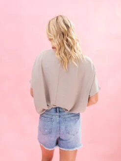 Diva Denim High Rise Fray Hem Short | XS - 3X -Discount Divas Shop cfab85a1732c1939af66101add943d76