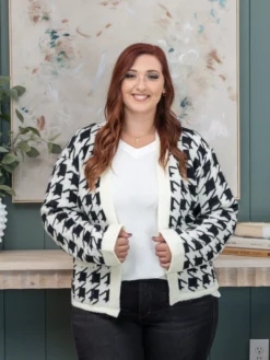 Houndstooth Print Cardigan | S - XL