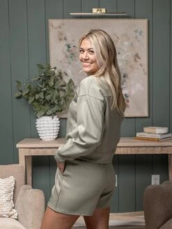 Everywhere Essential Pullover By DD Design | S-3XL 24 Everywhere Essential Pullover By DD Design | S-3XL -Discount Divas Shop d240c64eab44cf96289988ef93ef1464