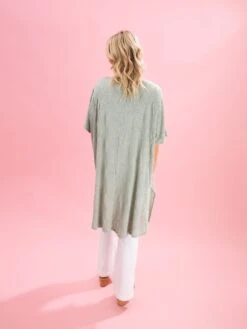 Wave Jacquard Cardigan By DD Design | S-3XL -Discount Divas Shop d3773d4c4de2e88f88c66c386e9daf67