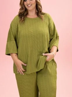 Ribbed Textured Oversized Top By DD Design | S-3XL Pair W/ Sku63862 -Discount Divas Shop d95f099e5aa757a9b939760bfe05ef4e