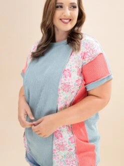 Short Sleeve Solid And Floral Contrast Top | S-3XL 8 Short Sleeve Solid And Floral Contrast Top | S-3XL -Discount Divas Shop dc6204c0127e255712e71e7bcf45aa8b