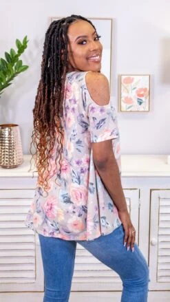 Sweet Southern Bliss Top *Final Sale* 9 Sweet Southern Bliss Top *Final Sale* -Discount Divas Shop dvLXBrB6IIXcvissytzP4Fci9Gt9a2mHifQSQoq6