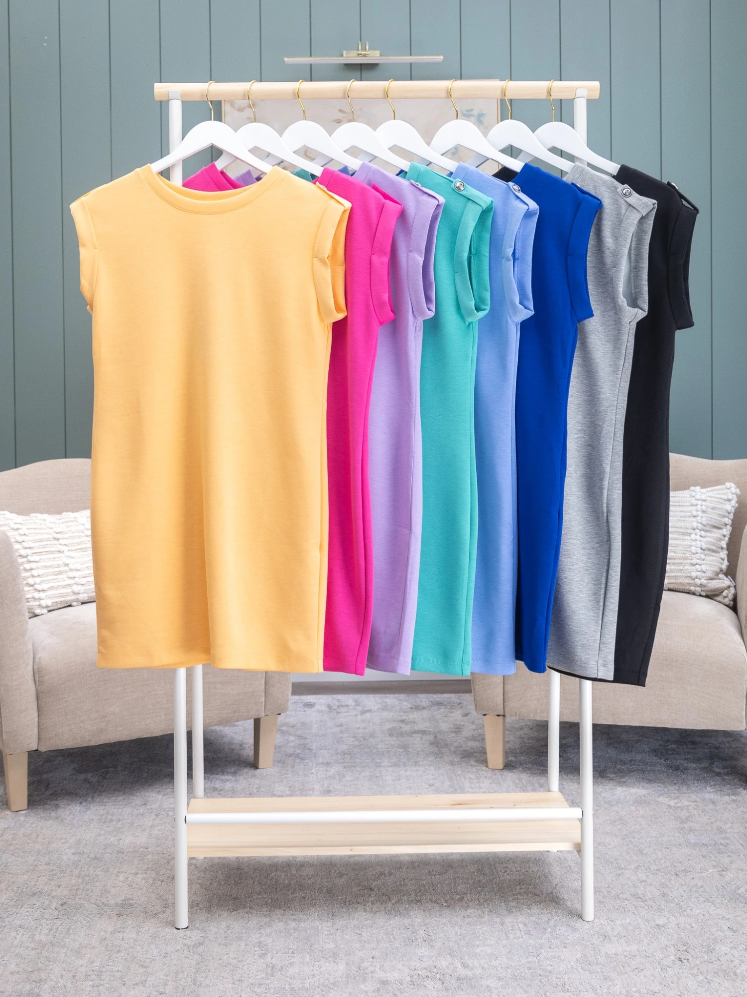 Dear Scarlett Wrinkle Free Scuba Short Sleeve Dress | S-3X 1 Dear Scarlett Wrinkle Free Scuba Short Sleeve Dress | S-3X