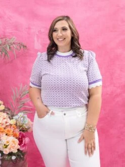 Contrast Printed Top With Short Scalloped Sleeves | S-L 12 Contrast Printed Top With Short Scalloped Sleeves | S-L -Discount Divas Shop e6fb7b3e1adab777a42cf2ead17354c9