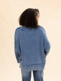 Zenana Washed Side Slit Oversized Cropped Sweater | S/M-L/XL -Discount Divas Shop e78a917519c4de26e7ed80a7b641c7ad