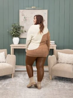 Color Blocked Round Neck Long Sleeve Sweater | S-3X -Discount Divas Shop e8b14b3991c0ac82e2e4ff4400142a88