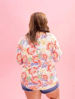 Floral Print V Neck Short Sleeve Top By DD Design | S-3XL Hero 26 Floral Print V Neck Short Sleeve Top By DD Design | S-3XL Hero -Discount Divas Shop eba85a5ee545c9769963e098727ec419