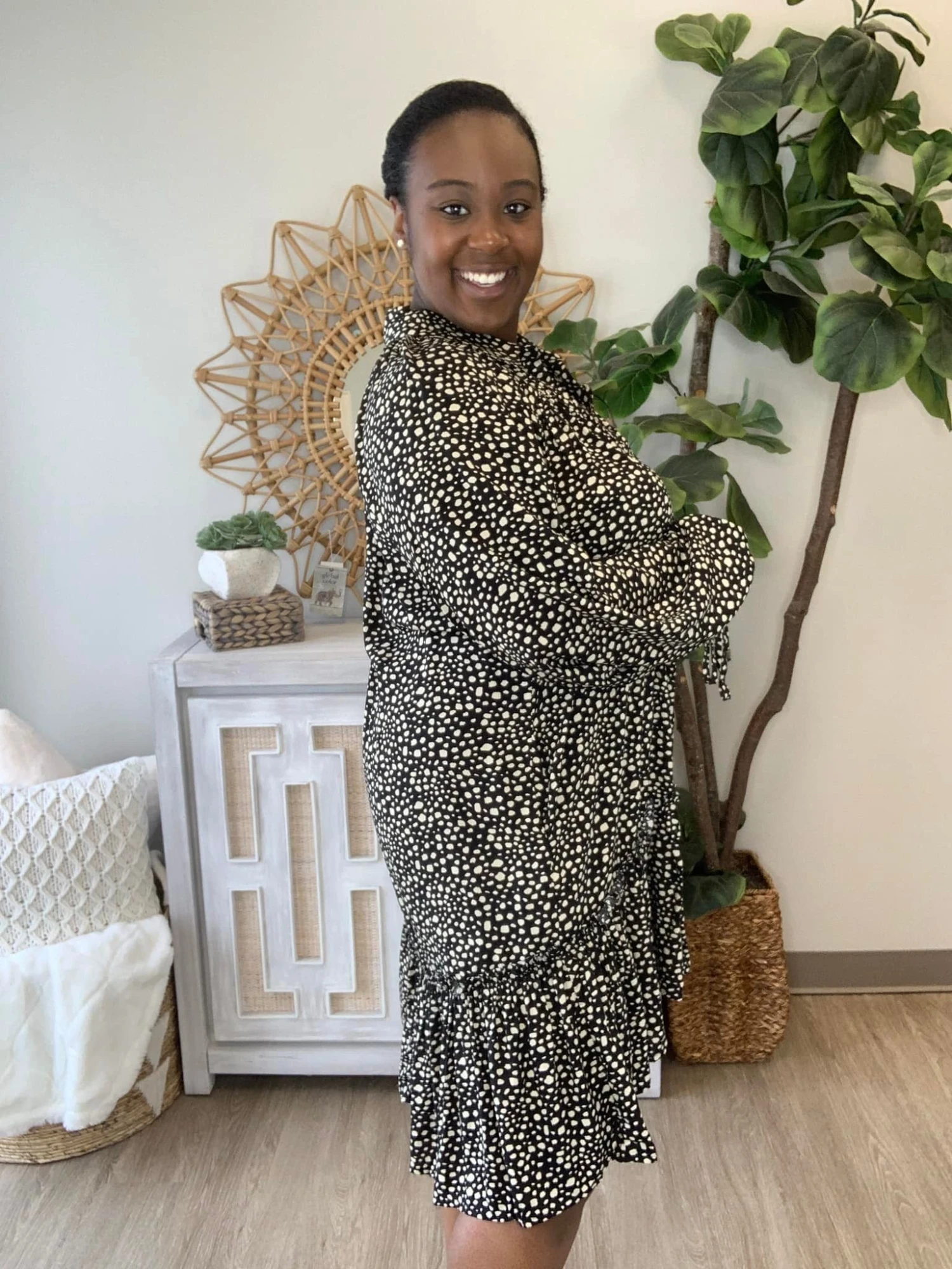 The Difference Dress | S-L *Final Sale* 2 The Difference Dress | S-L *Final Sale* - Image 2