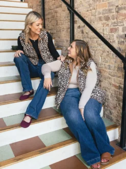 Leopard Puffer Vest By DD Design | S-3X -Discount Divas Shop ffae4fad129adf49f0ef474f37dc8860