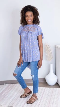 Yes You Can Top *Final Sale* -Discount Divas Shop lW8rwgE5njpadURQmBXISbHd3KhjVfidrqTmLL8Q