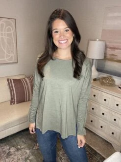 Gorgeous Reflection Top | S-L *Final Sale* -Discount Divas Shop mcb9udvMvJZHnBBPxwvTsWnX2sof9Yn5PwjbMgtr