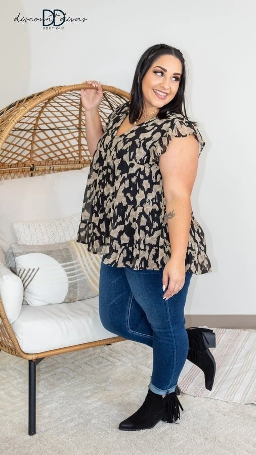 Twist And Shout Top *Final Sale* 1 Twist And Shout Top *Final Sale*