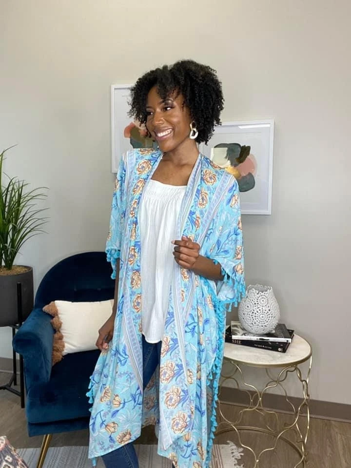 Fall Into Place Kimono *Final Sale* 2 Fall Into Place Kimono *Final Sale* - Image 2