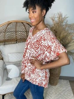 Show Your Personality Top *Final Sale* -Discount Divas Shop qKS8fh0gj8WyWJM0GSzrsU5rkRGG0OYea95Ti43k