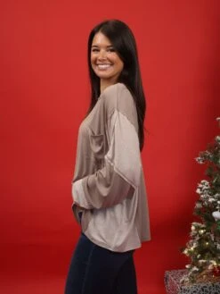 Classic Long Dolman Sleeve Mixed Media Top | S - 3X -Discount Divas Shop rIzf8ZslF2TdHcyqvxblYuGmpPUxNA5Ek2jTMTjj