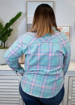 There Ain't No Mountain High Enough Shirt *Final Sale* -Discount Divas Shop tO3yJPv5MTsPvxNHy7DcDvXle2PMx1ofANGJcaKQ